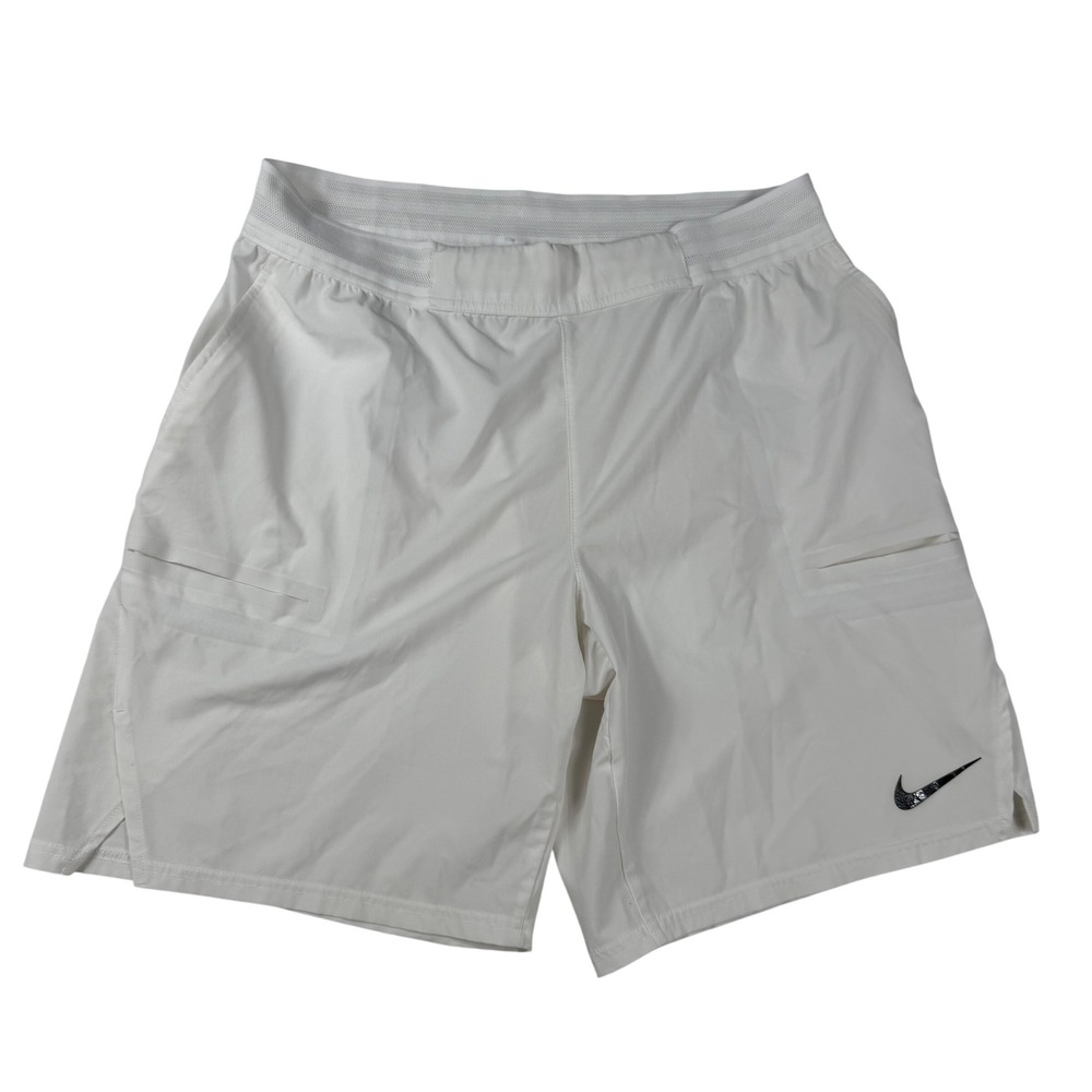 Nike Court Dri-FIT Tennis Shorts Large White Athletic Sporty Tenniscore